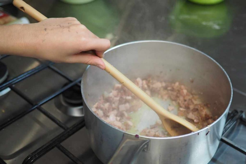 come cucinare il vero ragù classico