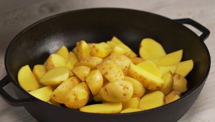 ricetta patate in padella