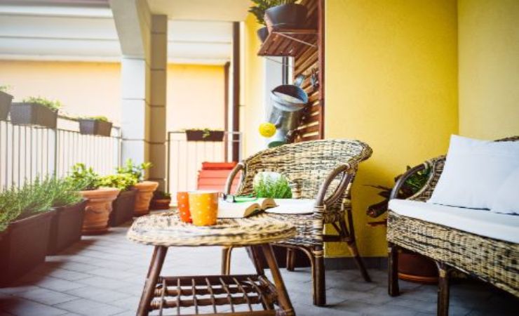 come arredare il balcone per l'estate