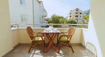 Come arredare un terrazzo: 6 idee per spendere poco e cambiare volto alla casa